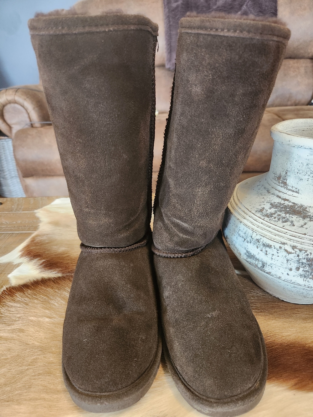 BearPaw Women’s Brown Suede Mid-Calf Winter Boots